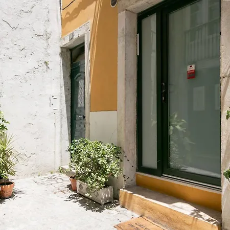 Appartement Amazing River View 2 Bdr, 2 Bath Lissabon